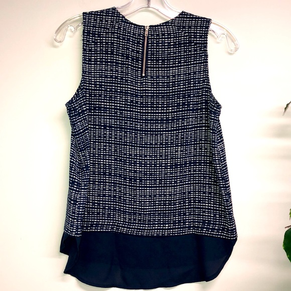 Simply Styled Top - Picture 4 of 5